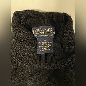 Vintage Brooks Brothers Merino Wool Turtle Neck Sweater | Size Medium
